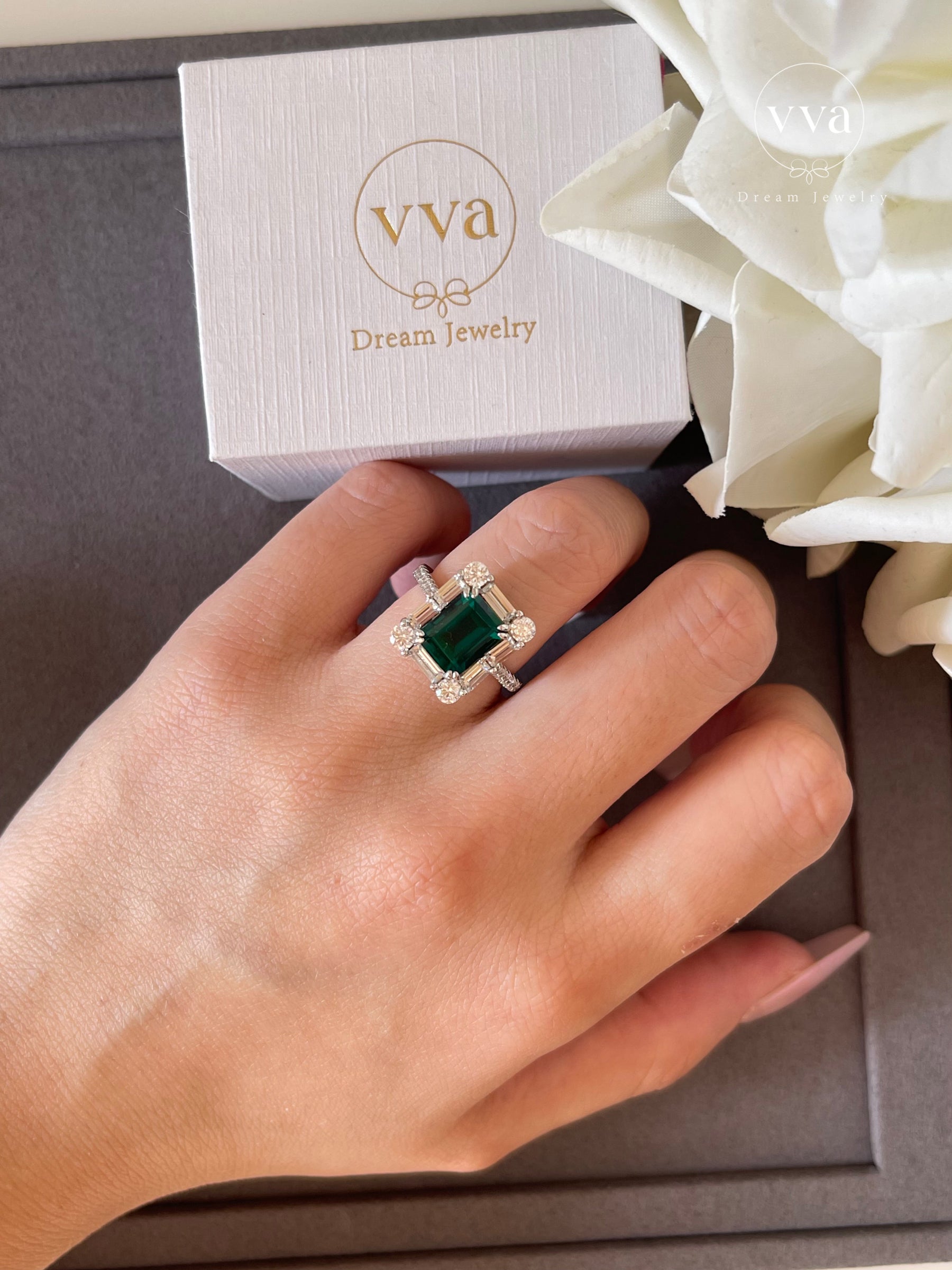 Lab-created Emerald Ring 2ct 18K Gold-Plated